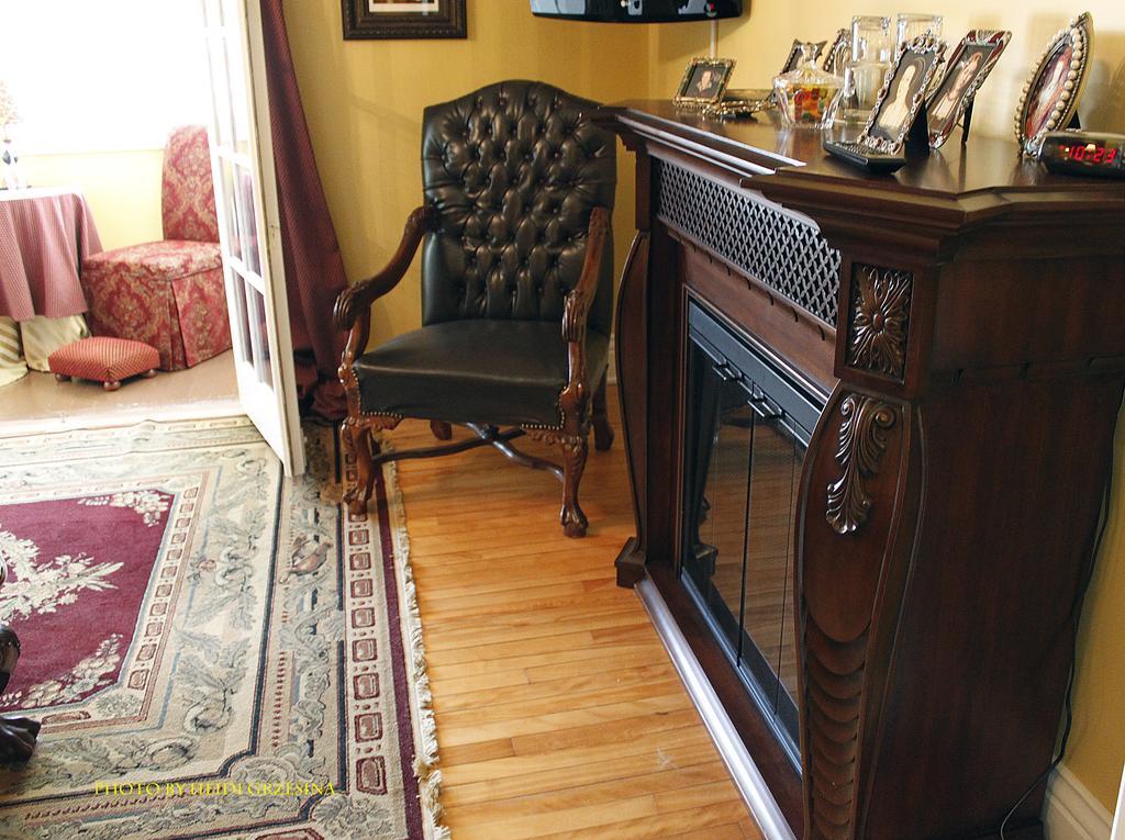 Talwood Manor B&B Port Colborne Zimmer foto